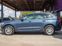 Used Volvo XC60 Momentum 190 HP (139 kW) 2019 Blue SUV