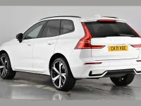 Used Volvo XC60 R-Design 250 HP (183 kW) 2021 Crystal white SUV