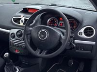 Used Renault Clio IV Expression+ 2012 White Hatchback