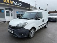 Begagnad Fiat Doblò 90 HK (66 kW) 2016 Vit Minibuss
