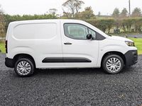 Used Peugeot Partner Premium 100 HP (73 kW) 2021 White MPV