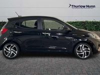 Usado Hyundai i10 Premium 63 HP (46 kW) 2025 Preto Citadino