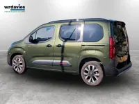 Used Citroën Berlingo 98 kW (134 HP) 2025 Green MPV