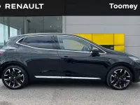 Used Renault Clio Techno 143 HP (105 kW) 2025 Black  Hatchback
