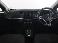 Used Renault Zoe Iconic 80 kW (109 HP) 2021 Red Hatchback