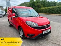 Used Fiat Doblò 95 HP (69 kW) 2018 Red MPV