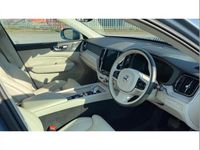 Used Volvo XC60 Inscription 197 HP (144 kW) 2020 Blue SUV