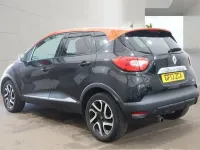 Begagnad Renault Captur Dynamique 90 HK (66 kW) 2013 Svart SUV