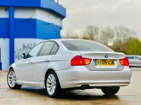 Used BMW 320 170 HP (125 kW) 2009 Silver Sedan