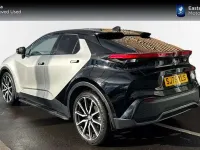 Second-hand Toyota C-HR Sport 220 CP (161 kW) 2025 Argintiu SUV