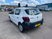 Used Dacia Sandero Acces 2018 White Hatchback