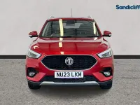 Used MG ZS Exclusive 111 HP (81 kW) 2023 Tri coat  dynamic red SUV