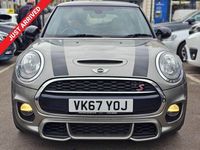 Begagnad Mini Cooper S Hatch 192 HK (141 kW) 2017 Silver Halvkombi