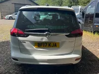 Used Vauxhall Zafira SRi 140 HP (102 kW) 2017 White MPV