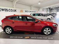 Used Volvo V40 SE 150 HP (110 kW) 2013 Red Hatchback