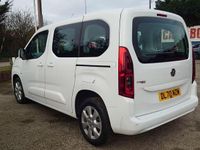 Used Vauxhall Combo S 130 HP (95 kW) 2020 White MPV