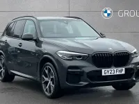 Begagnad BMW X5 M Sport 282 HK (207 kW) 2023 Grå SUV