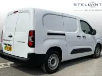 Second-hand Peugeot E-Partner 98 kW (134 CP) 2024 Alb Monovolum