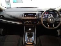 Used Nissan Qashqai S 140 HP (102 kW) 2022 Red SUV