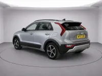 Gebraucht Kia Niro 139 PS (102 kW) 2023 Grau SUV