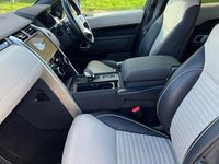 Used Land Rover Discovery 5 HSE Dynamic 300 HP (220 kW) 2023 Premium metallic  carpathian grey SUV