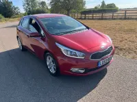 Used Kia Ceed 128 HP (94 kW) 2013 Red Hatchback