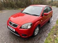 Used Kia Rio 95 HP (69 kW) 2010 Red Hatchback