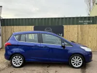 Używany Ford B-MAX Titanium 105 KM (77 kW) 2016 Niebieski Minivan