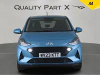 Used Hyundai i10 Premium 2023 Turquoise Hatchback