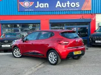 Used Renault Clio Dynamique 2017 Red Hatchback