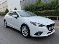 Used Mazda 3 Inclusive 165 HP (121 kW) 2016 White Hatchback