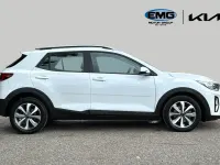 Used Kia Stonic 98 HP (72 kW) 2025 White SUV