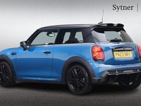 Usado Mini Cooper Hatch 134 HP (98 kW) 2023 Azul Citadino