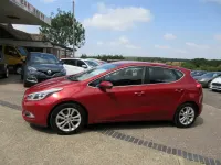 Used Kia Ceed 126 HP (92 kW) 2013 Red Hatchback