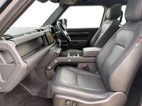 Used Land Rover Defender HSE Dynamic 250 HP (183 kW) 2023 Grey SUV