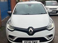 Used Renault Clio IV Dynamique 90 HP (66 kW) 2018 White Hatchback