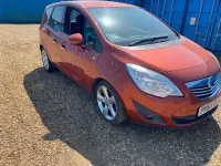 Used Vauxhall Meriva 2013 Orange MPV