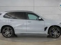 Nowe BMW X5 M Sport 294 KM (216 kW) 2025 Szary SUV