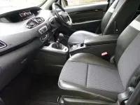 Używany Renault Scénic III Dynamique 110 KM (80 kW) 2016 Czarny Minivan