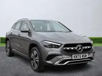 Usado Mercedes GLA200 Executive 150 HP (110 kW) 2025 Cinzento SUV