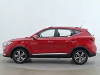 Używany MG ZS Excite 106 KM (77 kW) 2024 Czerwony SUV