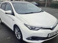 Used Toyota Auris Hybrid 2016