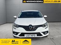 Used Renault Mégane GrandTour Dynamique 110 HP (80 kW) 2017 White Estate