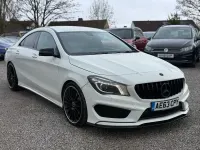 Usado Mercedes CLA220 AMG 170 CV (125 kW) 2013 Blanco Berlina