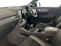 Used Volvo XC40 R-Design 163 HP (119 kW) 2021 Black SUV