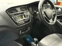 Used Hyundai i20 SE 84 HP (61 kW) 2017 Gold Hatchback