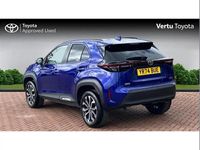 Used Toyota Yaris Cross Design 113 HP (83 kW) 2024 Blue SUV