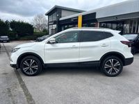 used Nissan Qashqai 1.3 DiG-T N-Connecta 5dr [Glass Roof Pack]