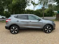 Used Nissan Qashqai N-Connecta 115 HP (84 kW) 2017 Grey SUV