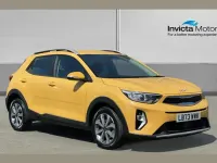 Used Kia Stonic 99 HP (72 kW) 2023 Yellow SUV
